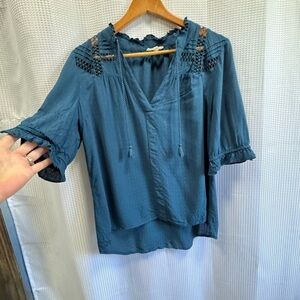Maurices Teal Blouse with Lace Accents - size small